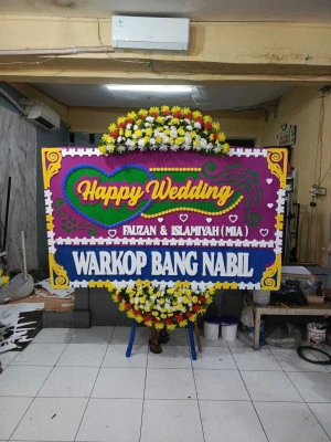 Papan Bunga di Jantiharjo Karanganyar